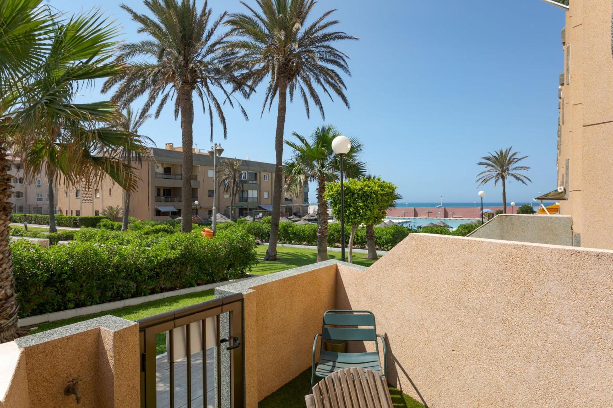 Bajo Primera Linea Playa, Retamar, Cabo De Gata, Wifi 레타마르 외부 사진